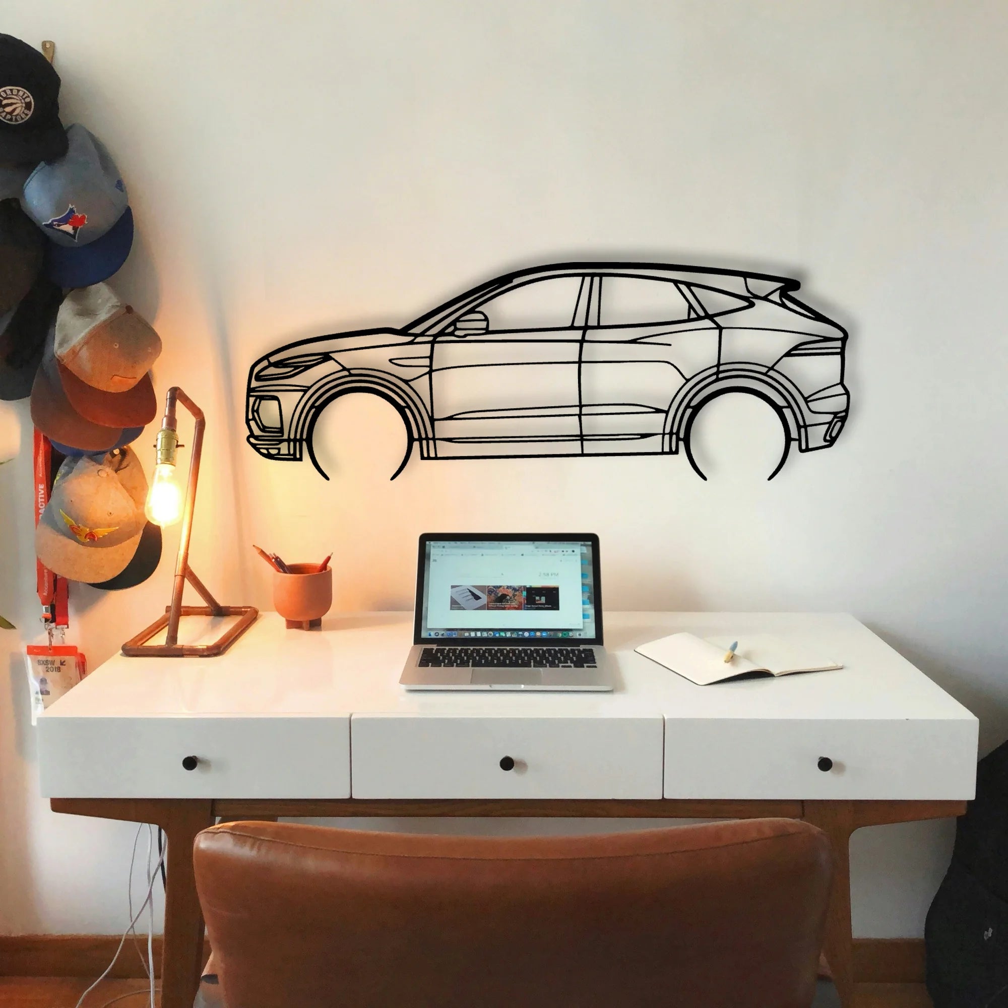 E PACE R Dynamic 2022 Classic Silhouette Metal Wall Art - Tinvibe