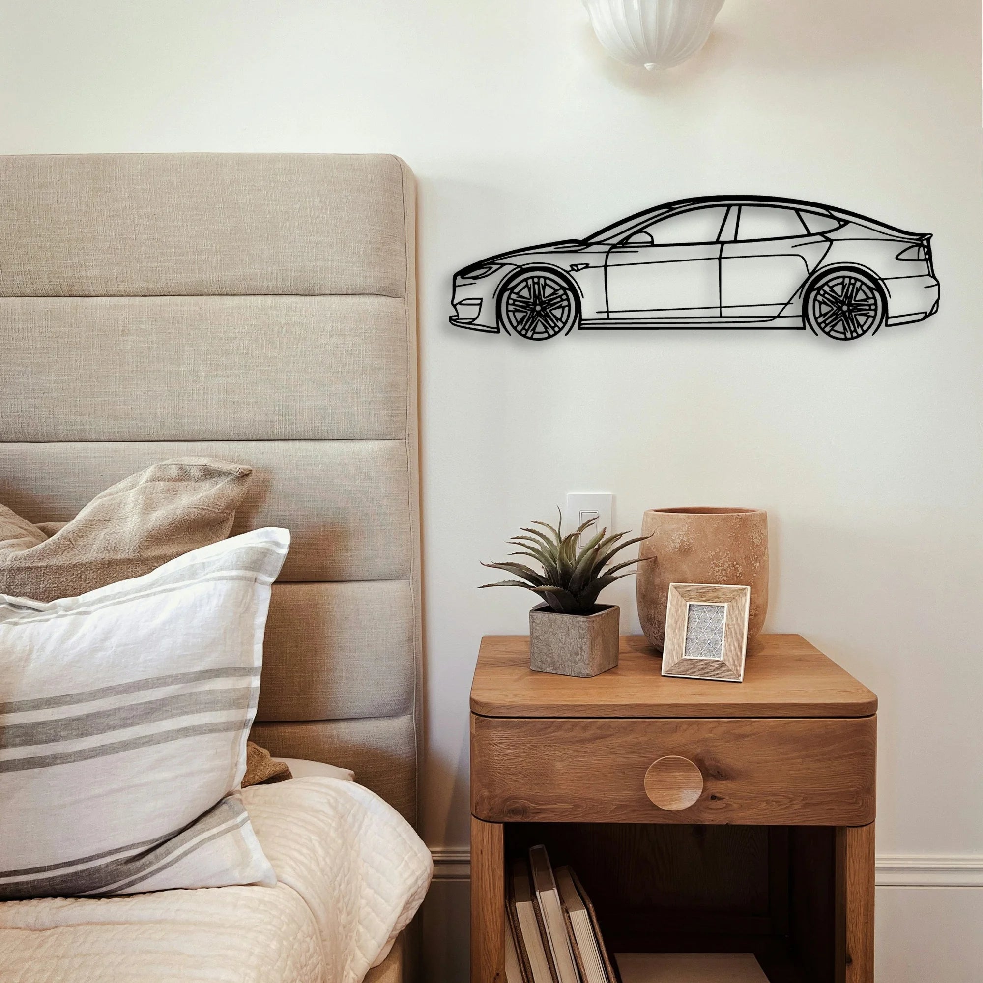 Model S Plaid 2022 Classic Silhouette Metal Wall Art - Tinvibe