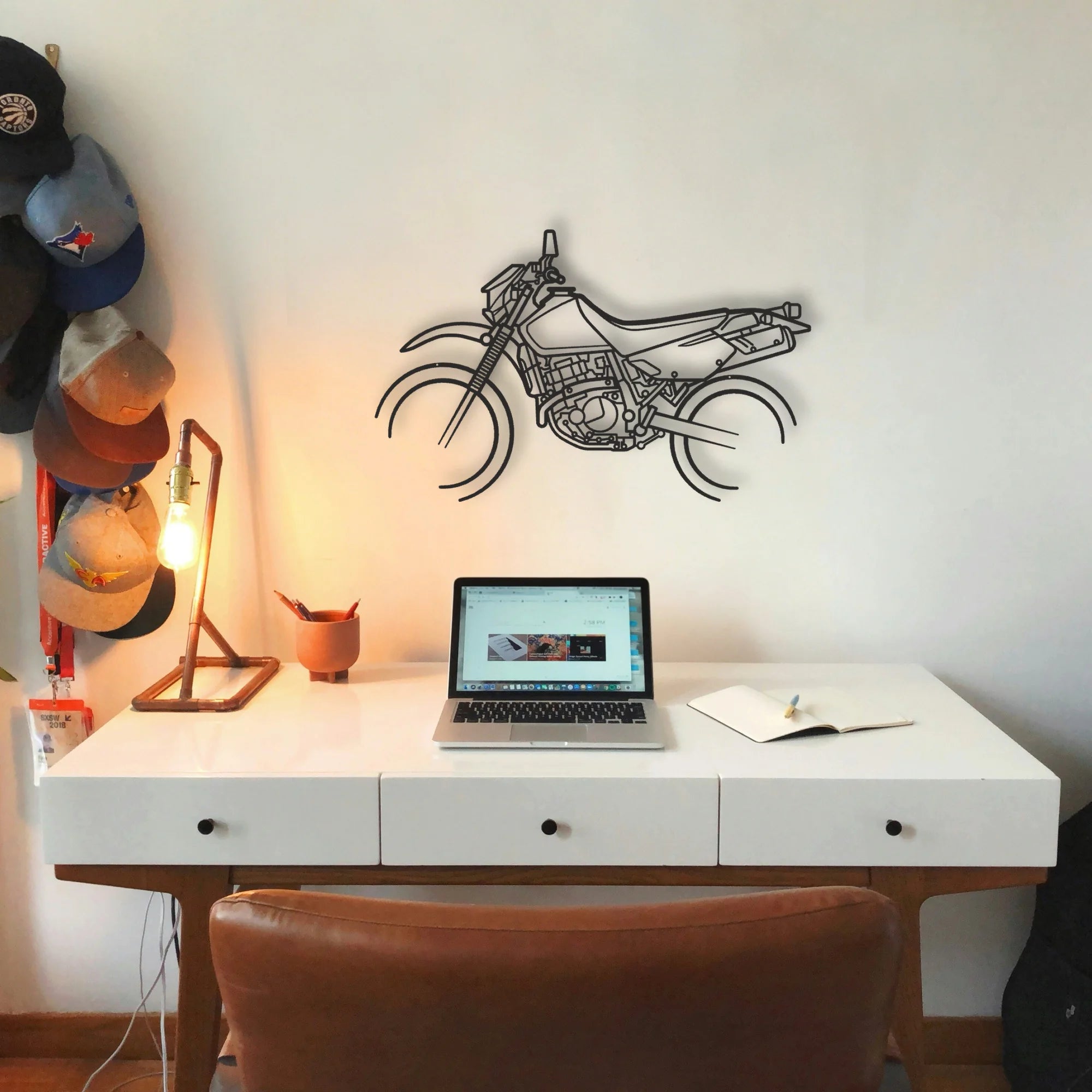 Suzuki DR650 Classic Motorcycle Silhouette Metal Wall Art - Tinvibe