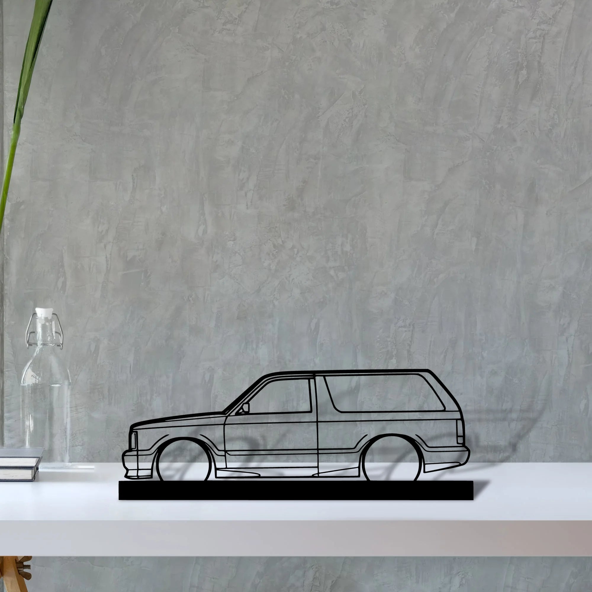 93-typ Silhouette Metal Art Stand - Tinvibe