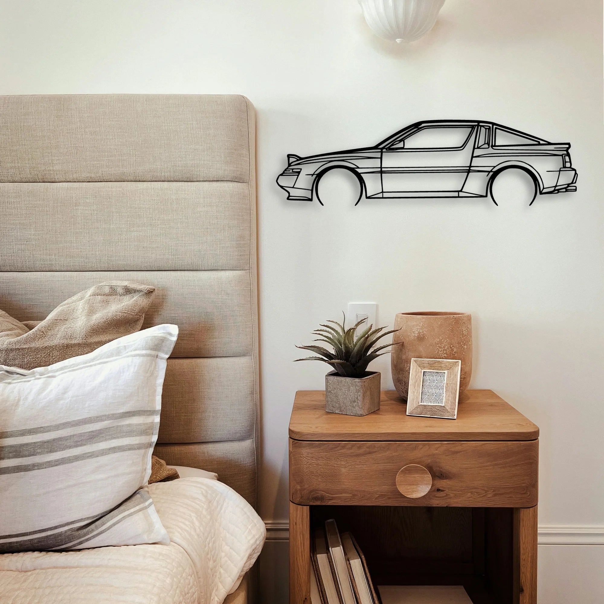 Conquest 1987 Classic Silhouette Metal Wall Art - Tinvibe