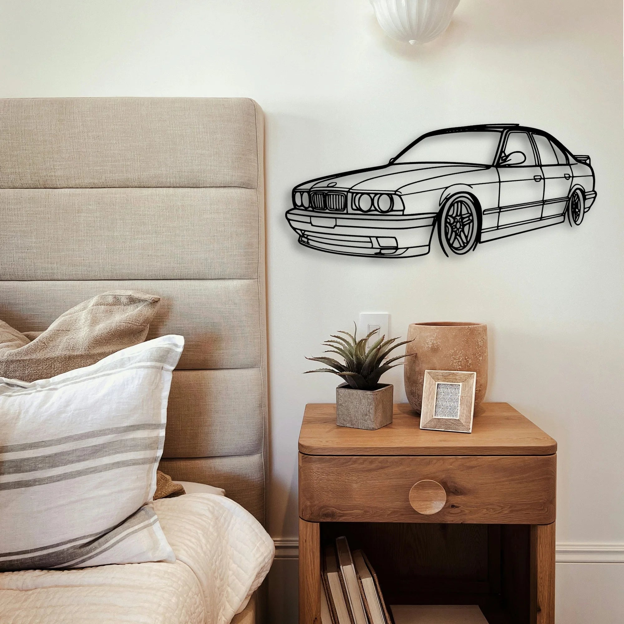E34 Angle Classic Silhouette Metal Wall Art - Tinvibe