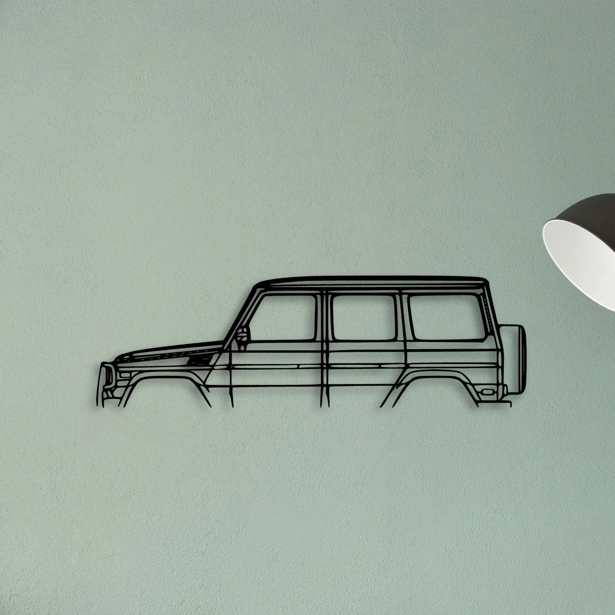 G550 2012 Classic Silhouette Metal Wall Art - Tinvibe