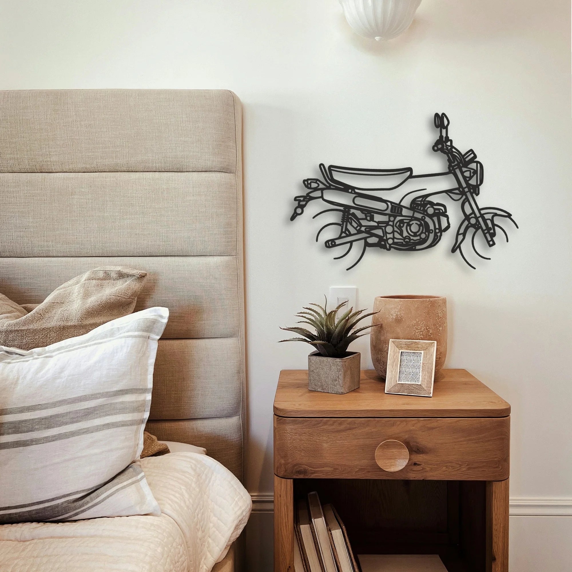 Honda Dax 125 Classic Motorcycle Silhouette Metal Wall Art - Tinvibe