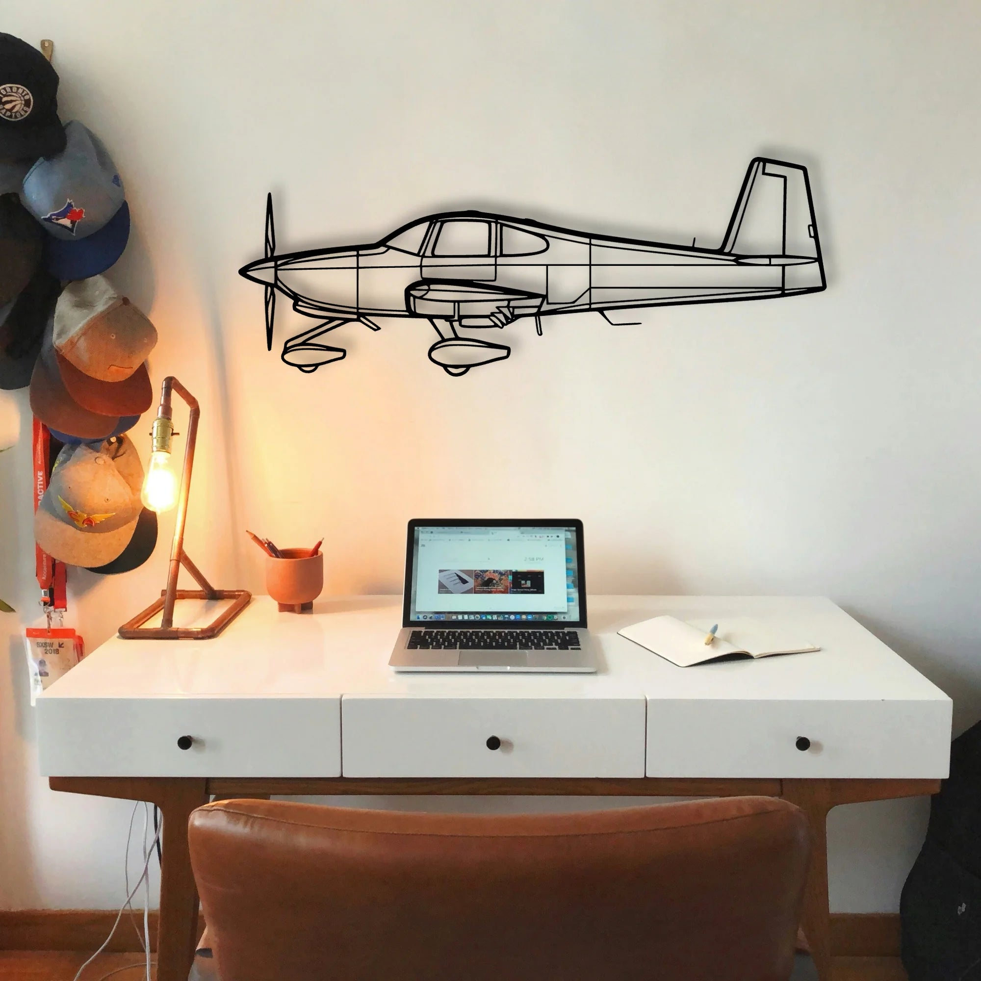 B60 Duke Classic Aircraft Silhouette Metal Wall Art - Tinvibe