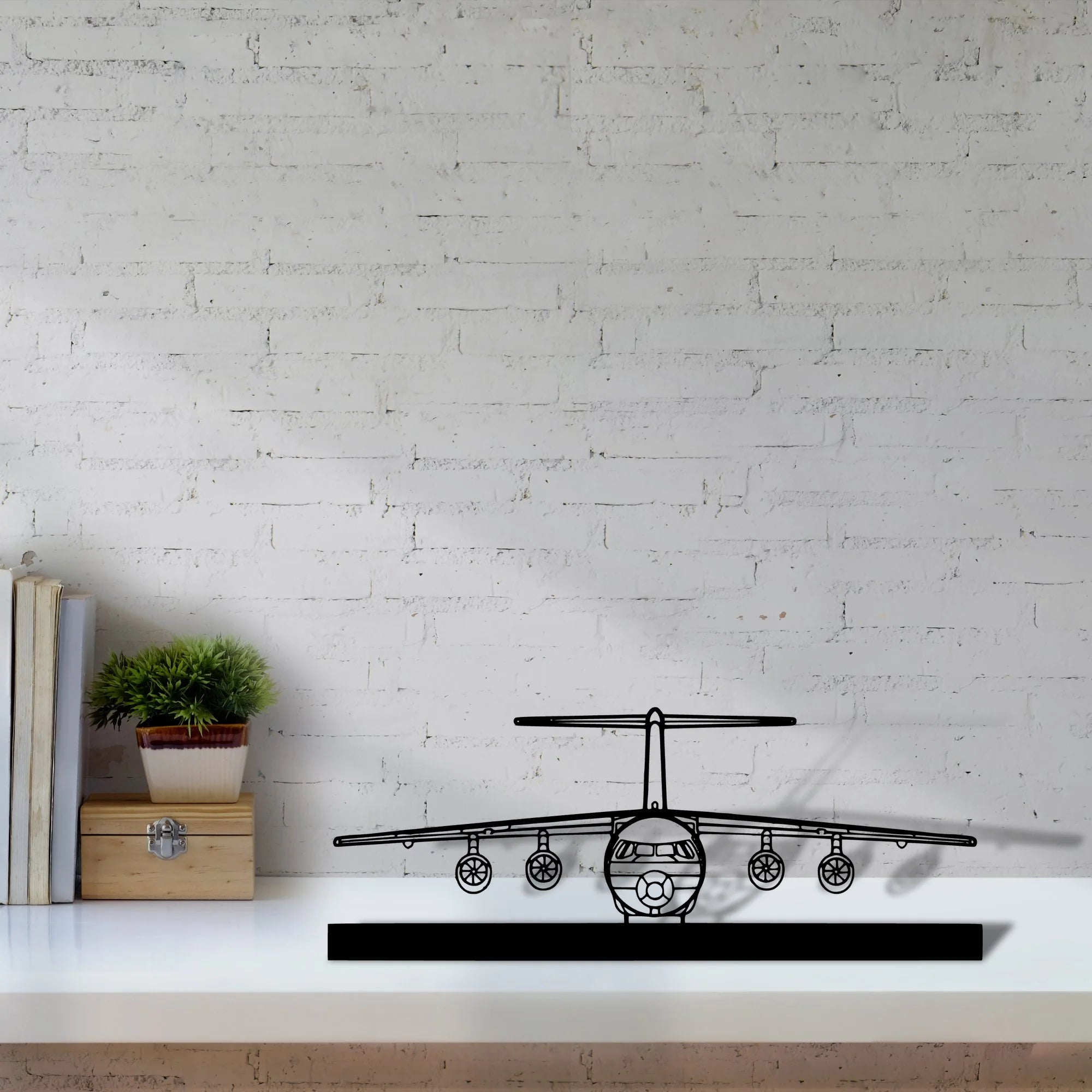 bae-146 Silhouette Metal Art Stand - Tinvibe