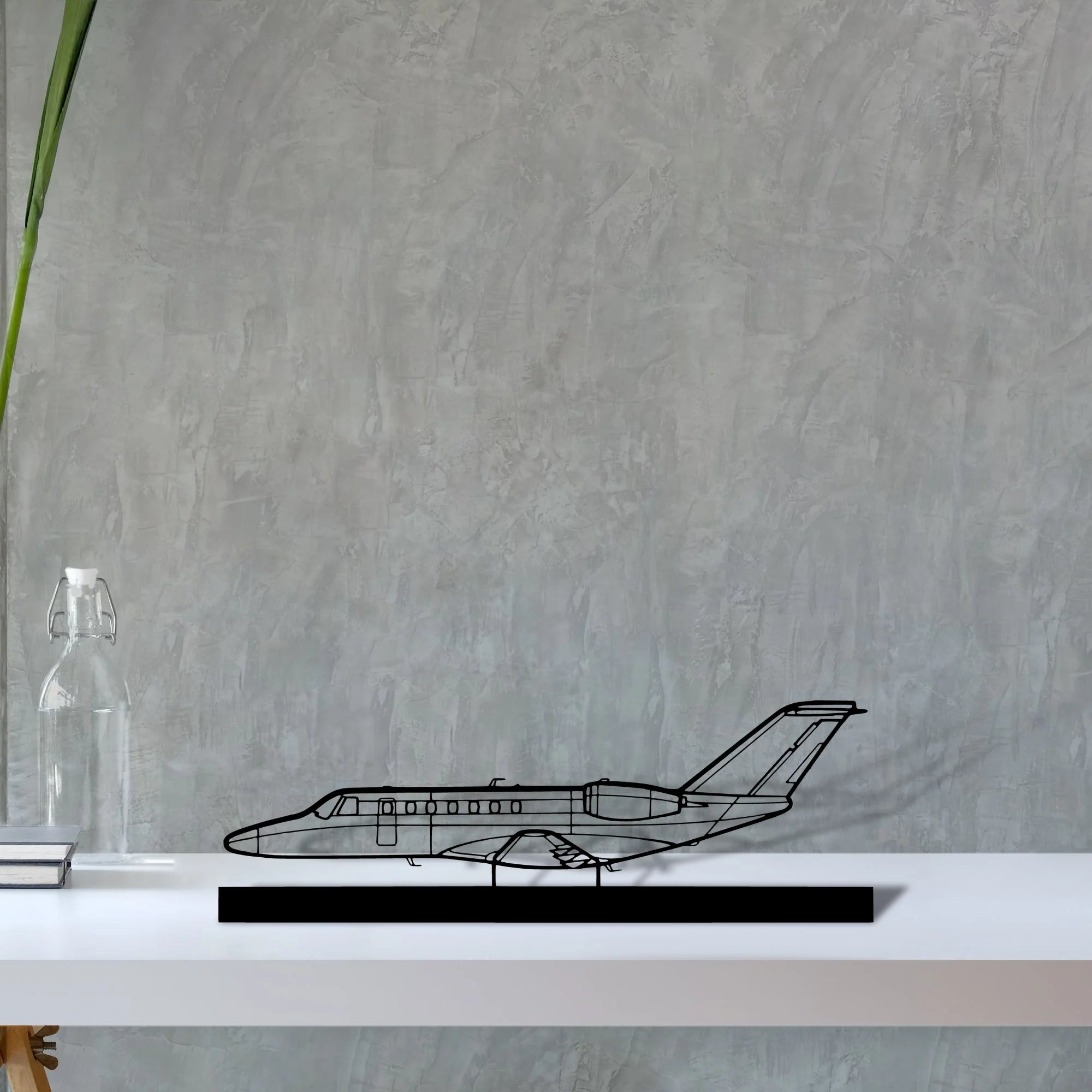 cj3-3 Silhouette Metal Art Stand - Tinvibe