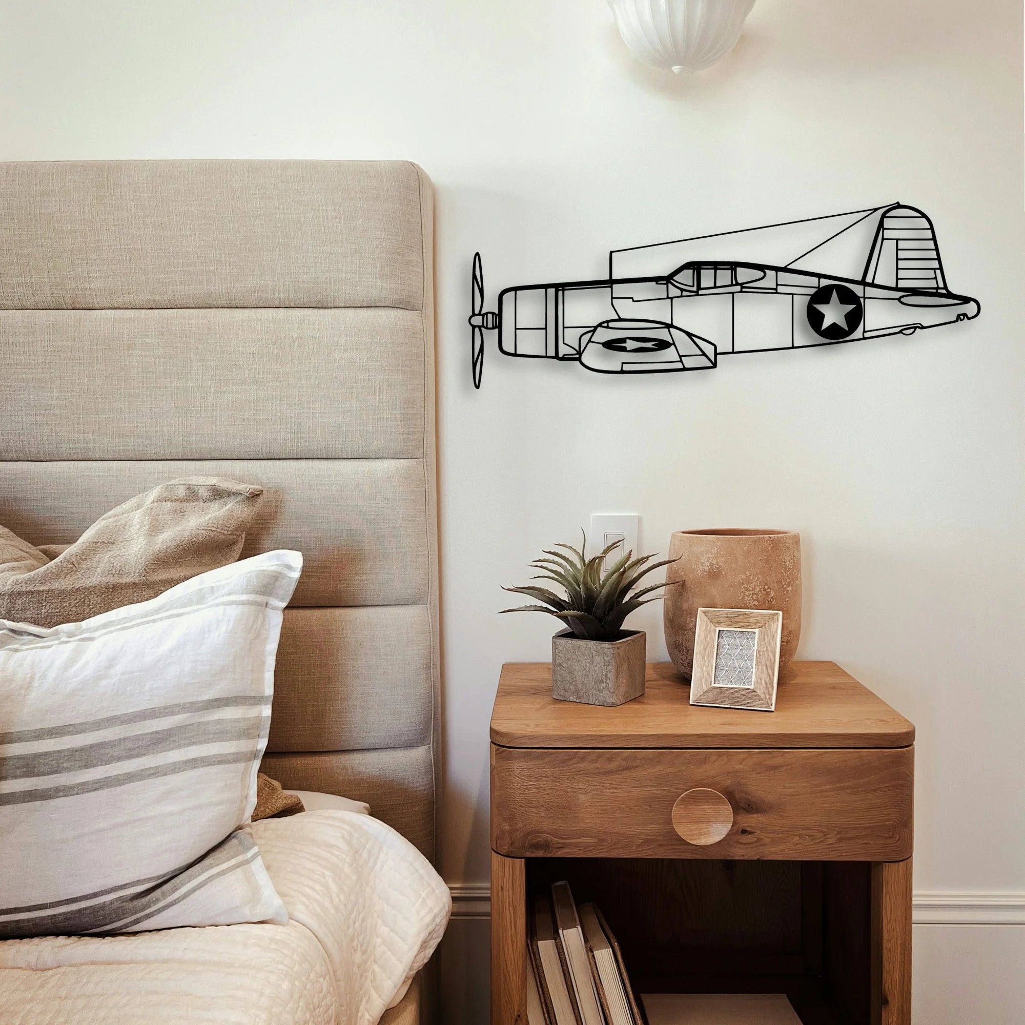 F4U Corsair Classic Aircraft Silhouette Metal Wall Art - Tinvibe